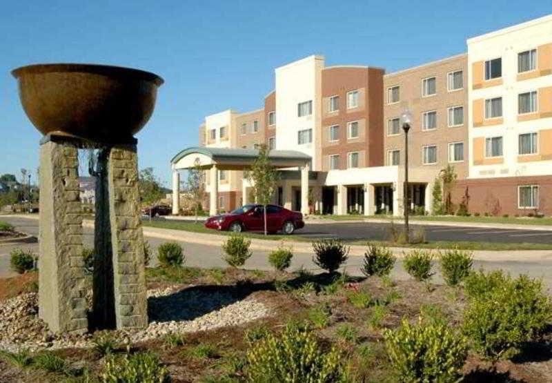Courtyard Louisville Northeast Exterior photo